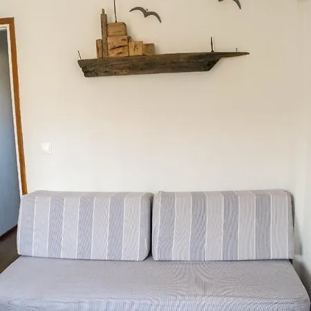 Apartment Platyforos, In Of